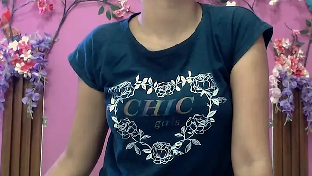 skinnybarbie022 webcam