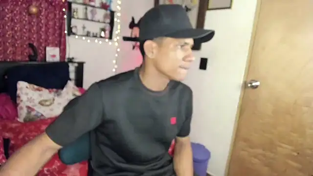 JUANBIGCOCK21CM webcam