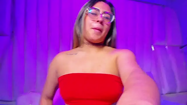 Freyaa_Millerr_ webcam