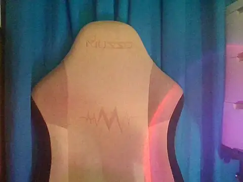 MissFlammaraa webcam