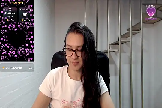 Jessie_Desire webcam