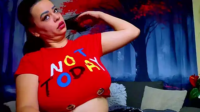 ElizabethEven webcam