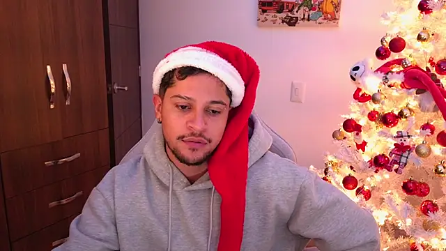 domsantiago_ webcam stripchat model stream image