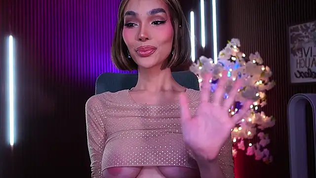 xxforyoureyesonlyxx webcam