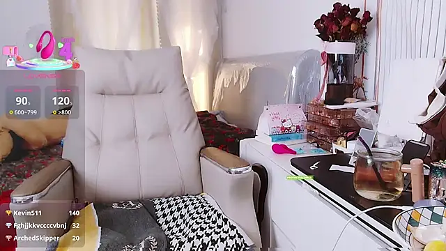 美女Tangtang-baby在线直播