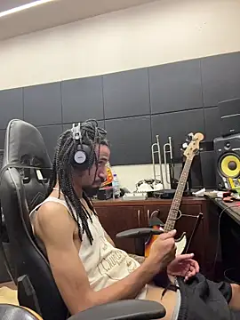 FavelaDaddyCum webcam