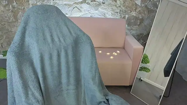 SirenaBlessing webcam