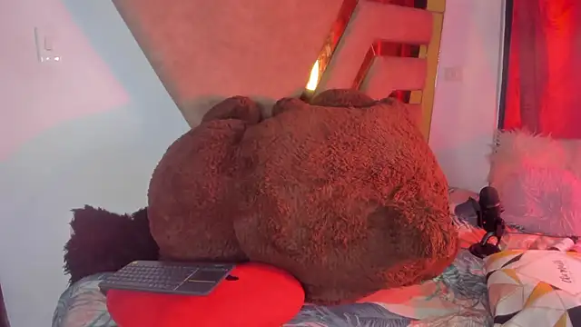 naatashamendozaa webcam