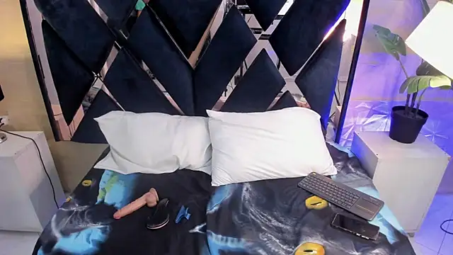 valentina_lenoxx webcam