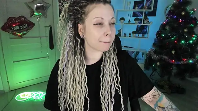 HoneySallyMoore webcam