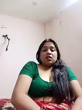 Trisha_71 webcam