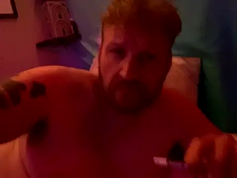 Thickwhitetight webcam