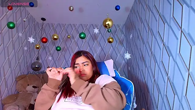 NicolleTaylor webcam