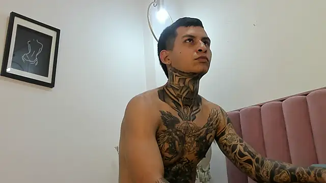 Andrew_sanders68 webcam