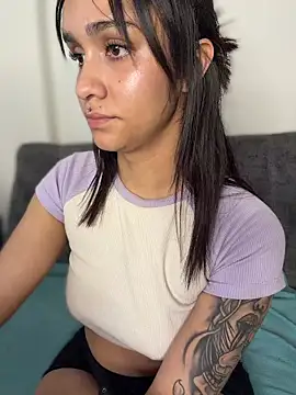 Isabella-Teen webcam