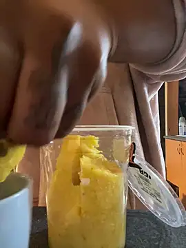 Goddess_Nafeesha webcam