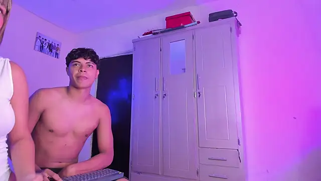 dafnezahiraa_ webcam