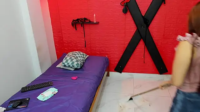 bdsmforever18 webcam