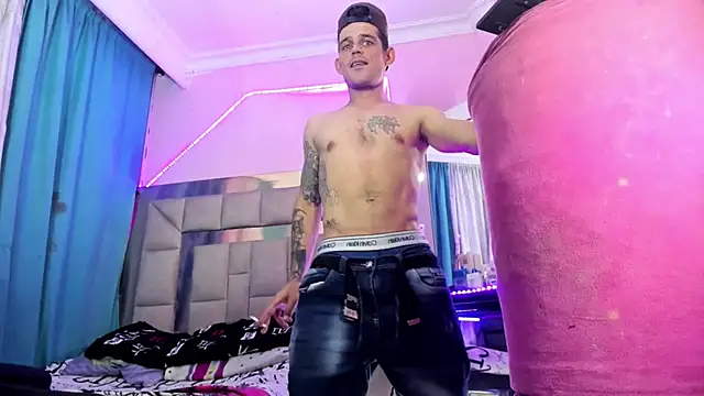 Sexybigjefffx webcam