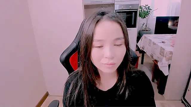 AyaMoon webcam