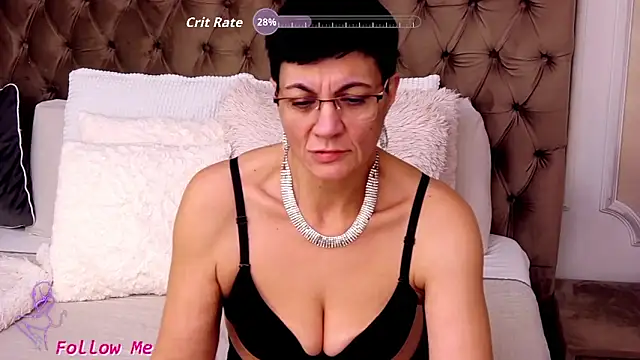 BustyPenellope webcam