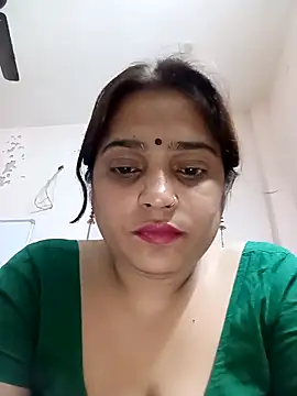 Trisha_71 webcam