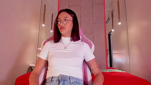 daphne_courtis webcam