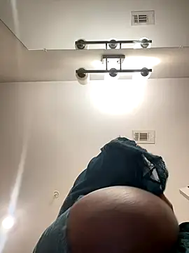 BigFineSelena webcam