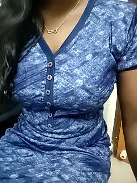 Tamilmallu-duskygirl03