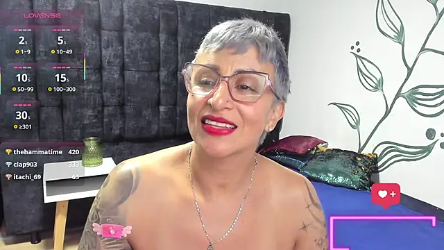 Charlotte__Gray webcam