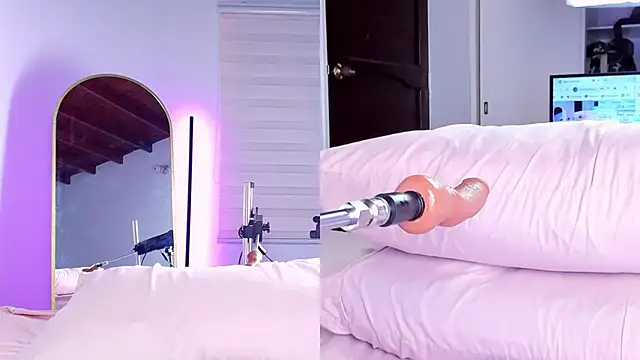 Natasha_Secret webcam