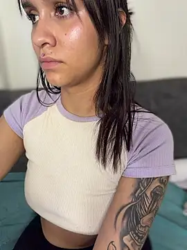 Isabella-Teen webcam