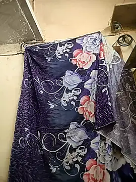 meenu_bhabhi547 webcam