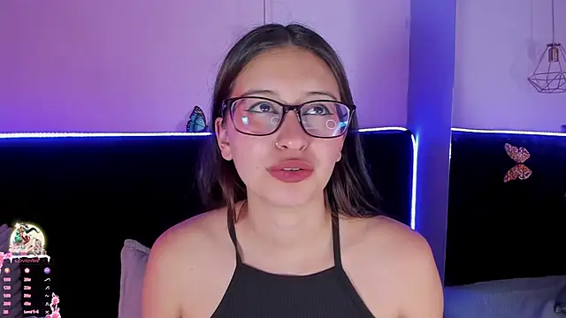 Anastasia_Whitee webcam