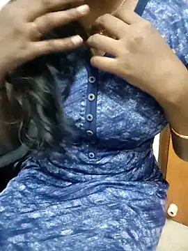Tamilmallu-duskygirl03 webcam
