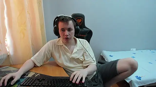 iliaskrislove webcam