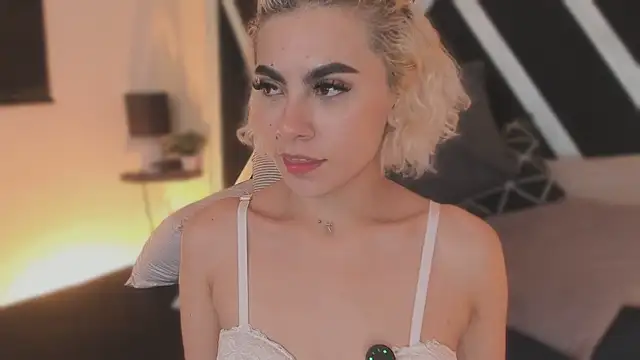 marian_pinzon webcam