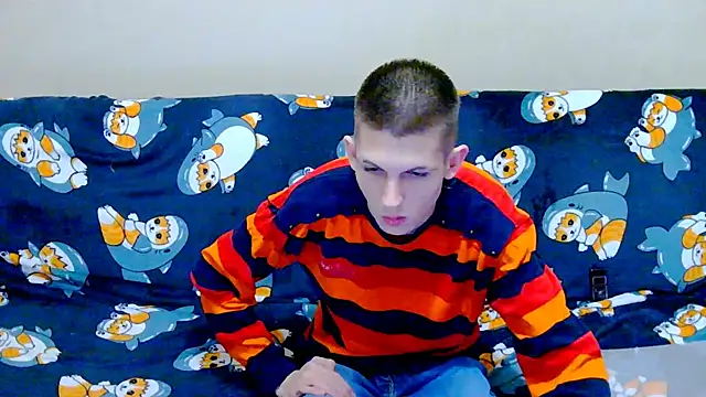 Lester_Broo webcam