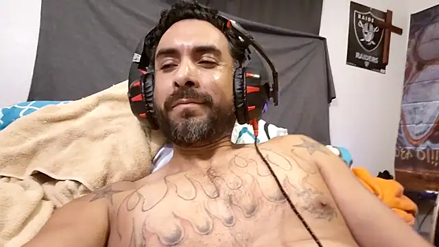 Forbidden_daddy webcam