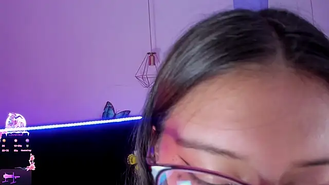 Anastasia_Whitee webcam