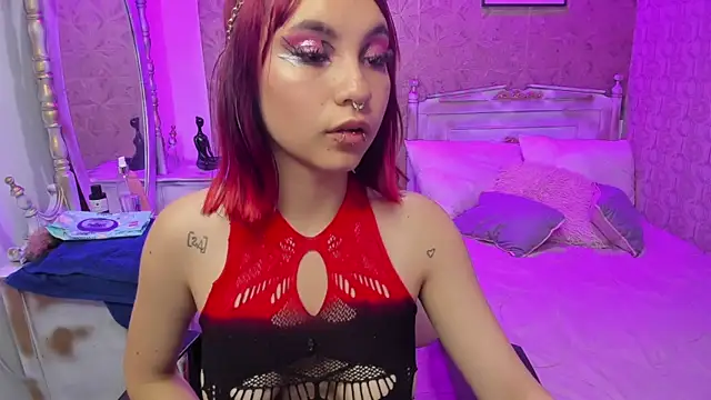 Megane_whitte webcam