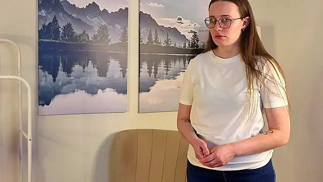 ChristeneMoffet webcam