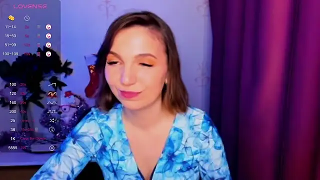 KindHazelHere_ webcam