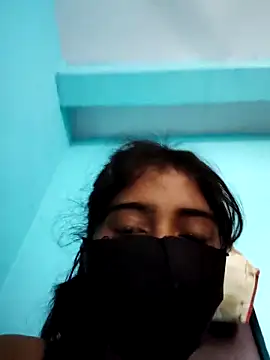 Aaradhya-Rani webcam