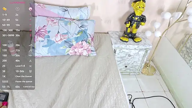 curvybrunnett webcam