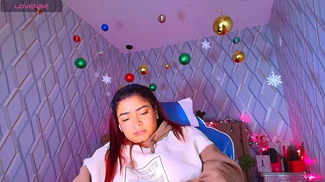 NicolleTaylor webcam