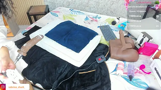 sabrina_shark_ webcam