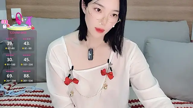 upoo7lt (F young) - 电动乳夹2分钟