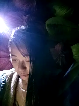 minnakutew20 - Minnakutew20's free webcam - UK Sex Cams