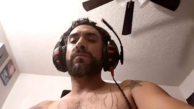 Forbidden_daddy webcam